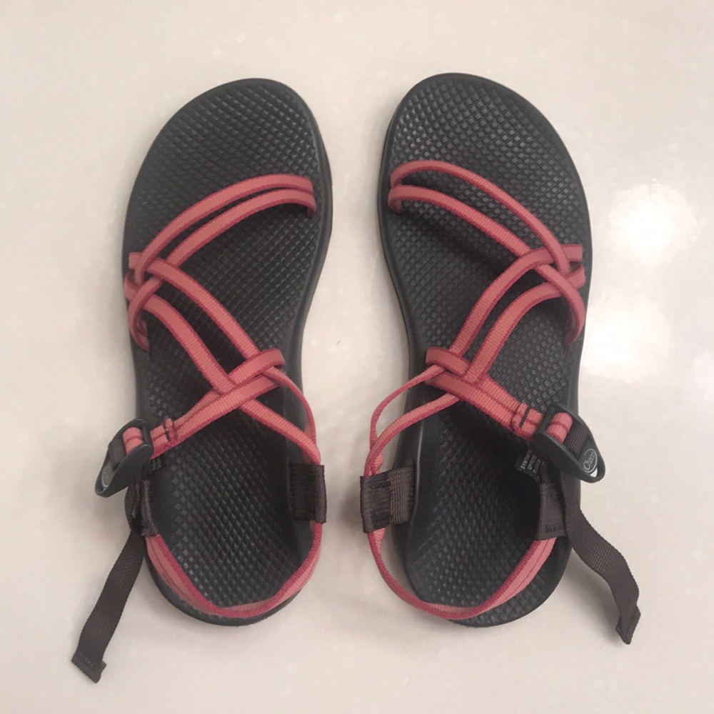 Women’s double thin strap Chaco sandals, size 10